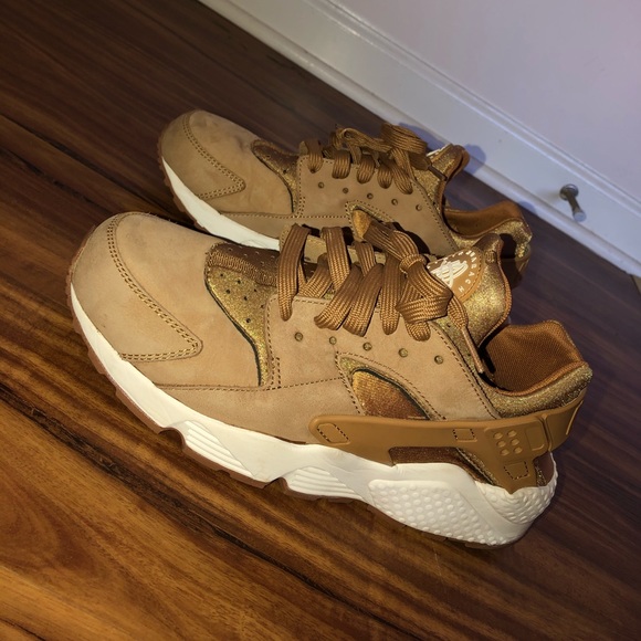 nike huarache mens size 8